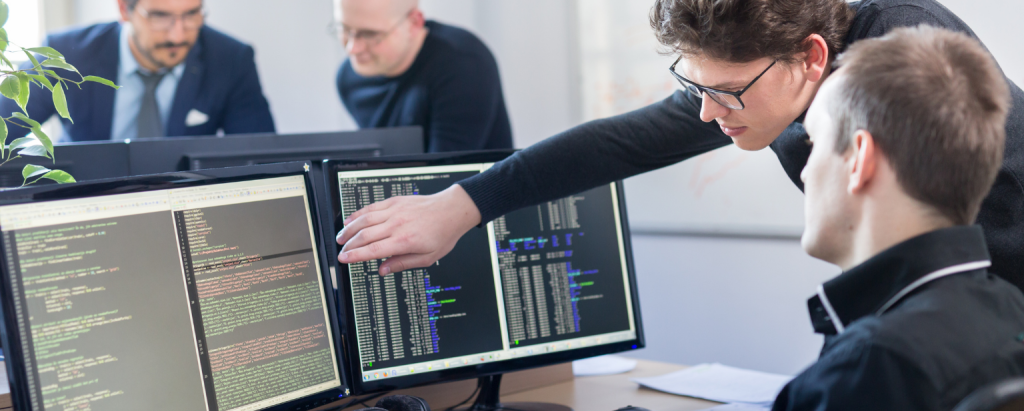 From Insights to Impact: Using Data Analytics to Scale Your Tech Startup 1 Data Analytics
